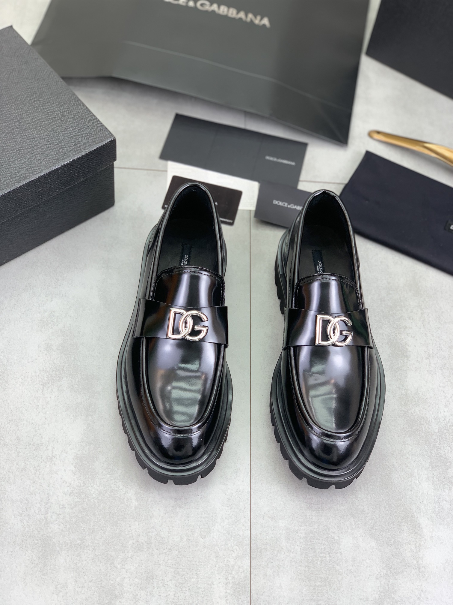 olce & Gabbana shoe